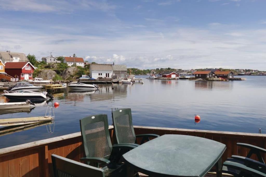 Ferie Pa Bryggekanten I Kristiansand, Flekkeroy ภายนอก รูปภาพ